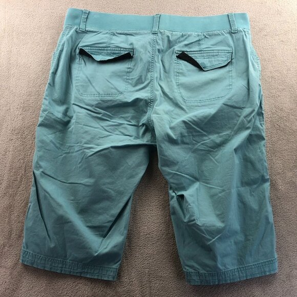 2 Lee Womens Cargo Shorts Size 18W Lot Of Two Pull On Stretch Casual Relaxed - Picture 10 of 14